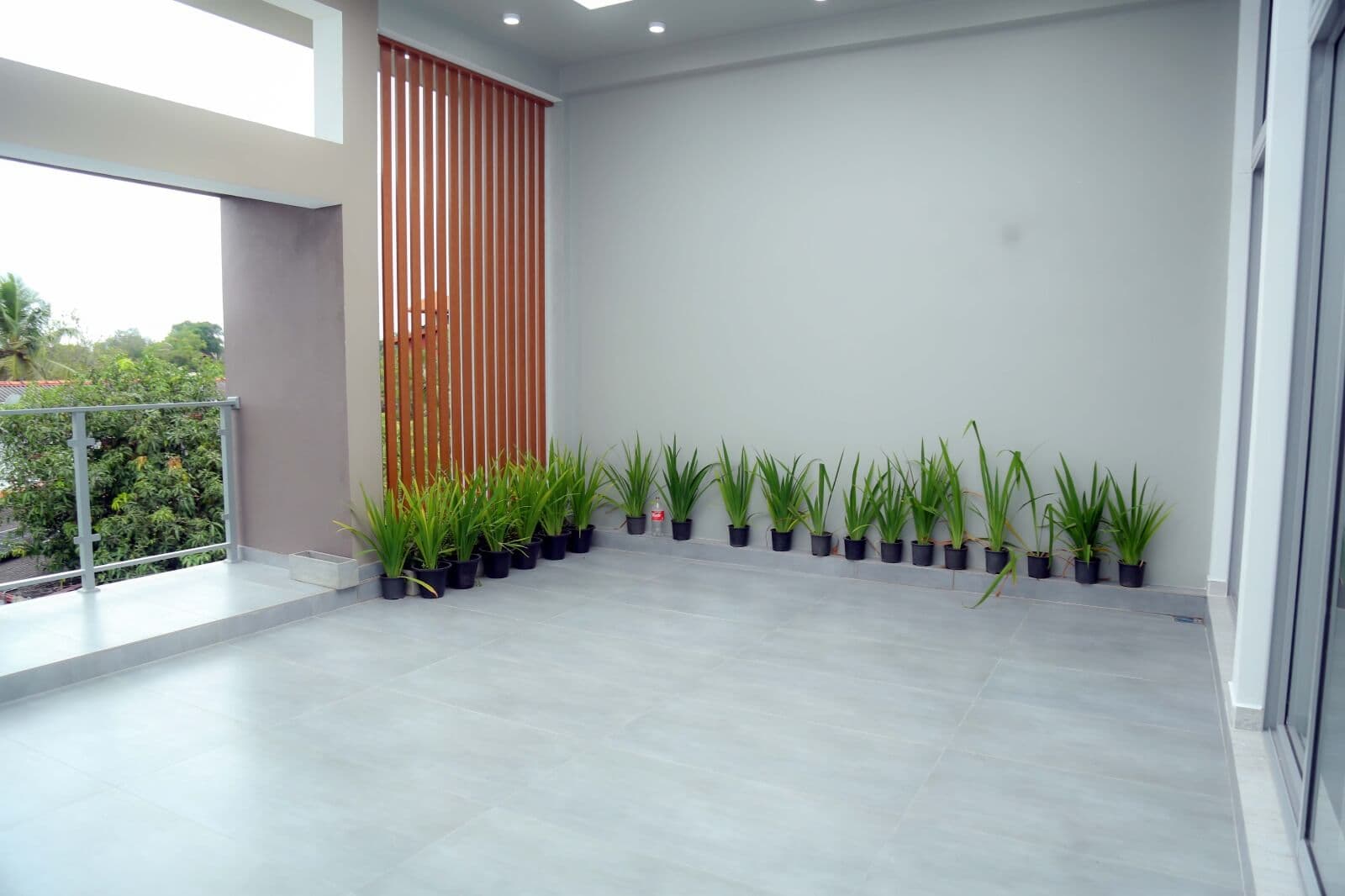 Ridgeline Residence Interior & Exterior Detail (Wattala, Sri Lanka)